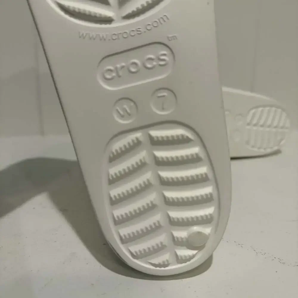 Crocs Baya Platform Slide Sandals Size 7 White